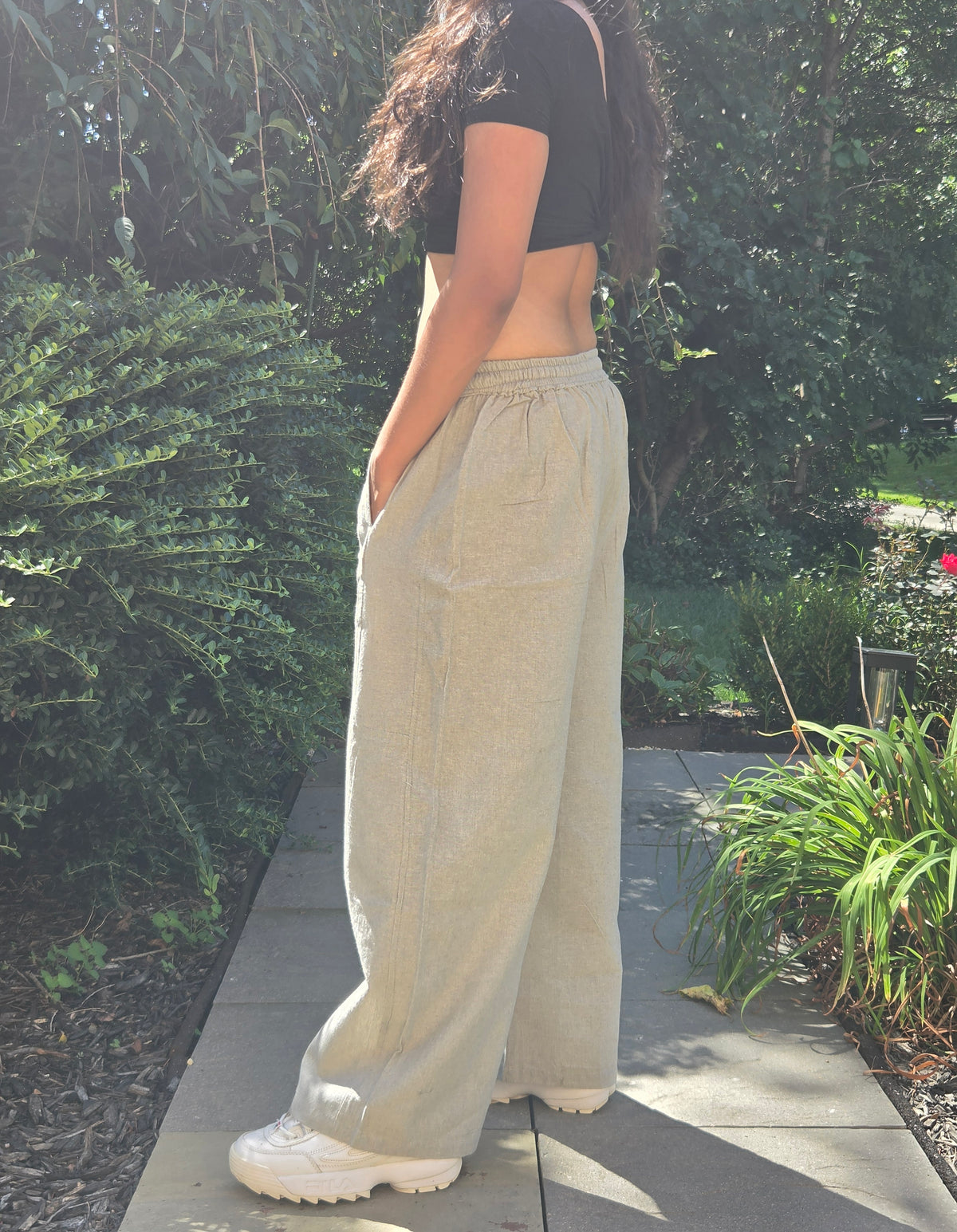 Relaxed Wide-Leg Cotton Pants