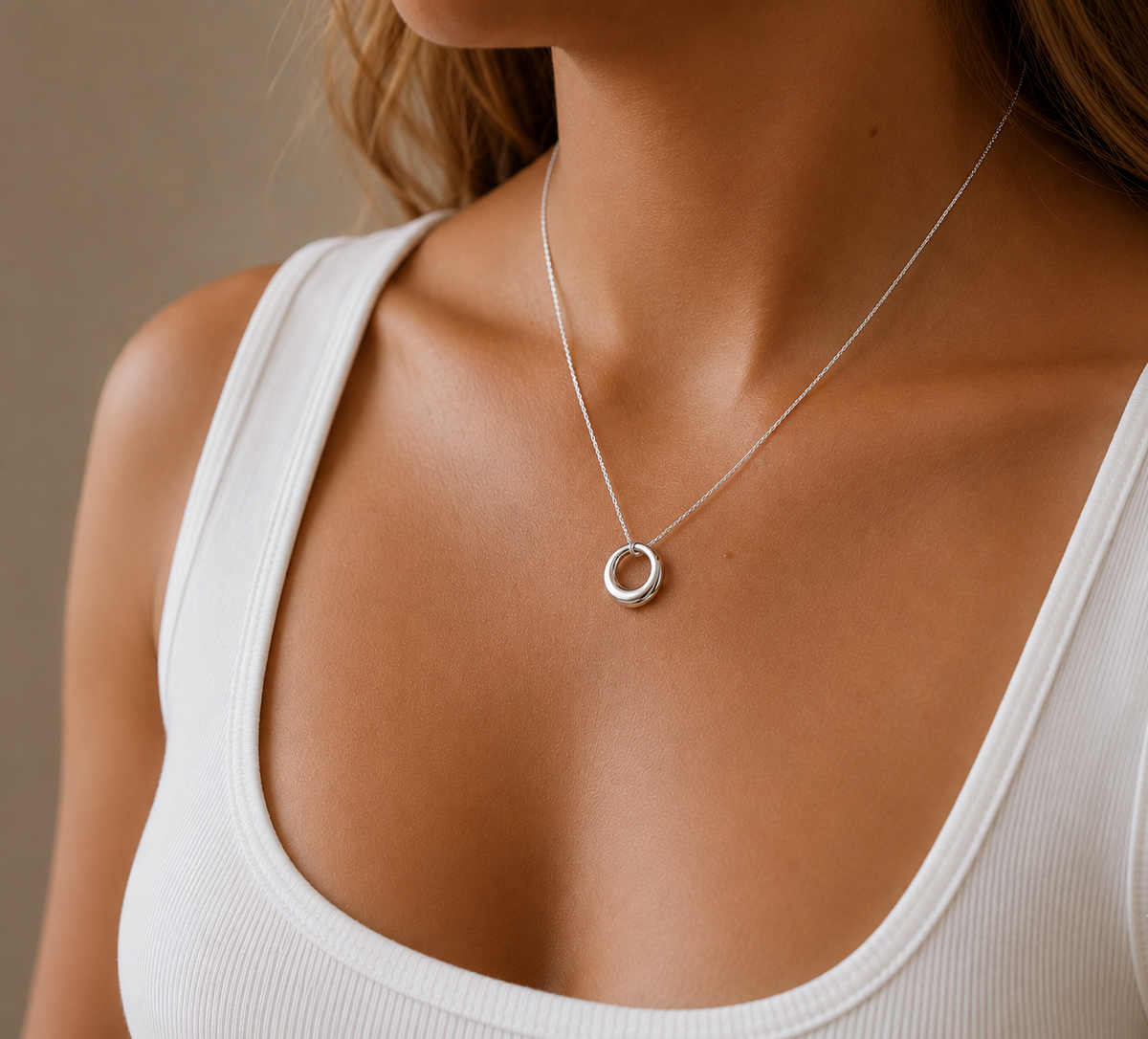 Circle Pendant Necklace